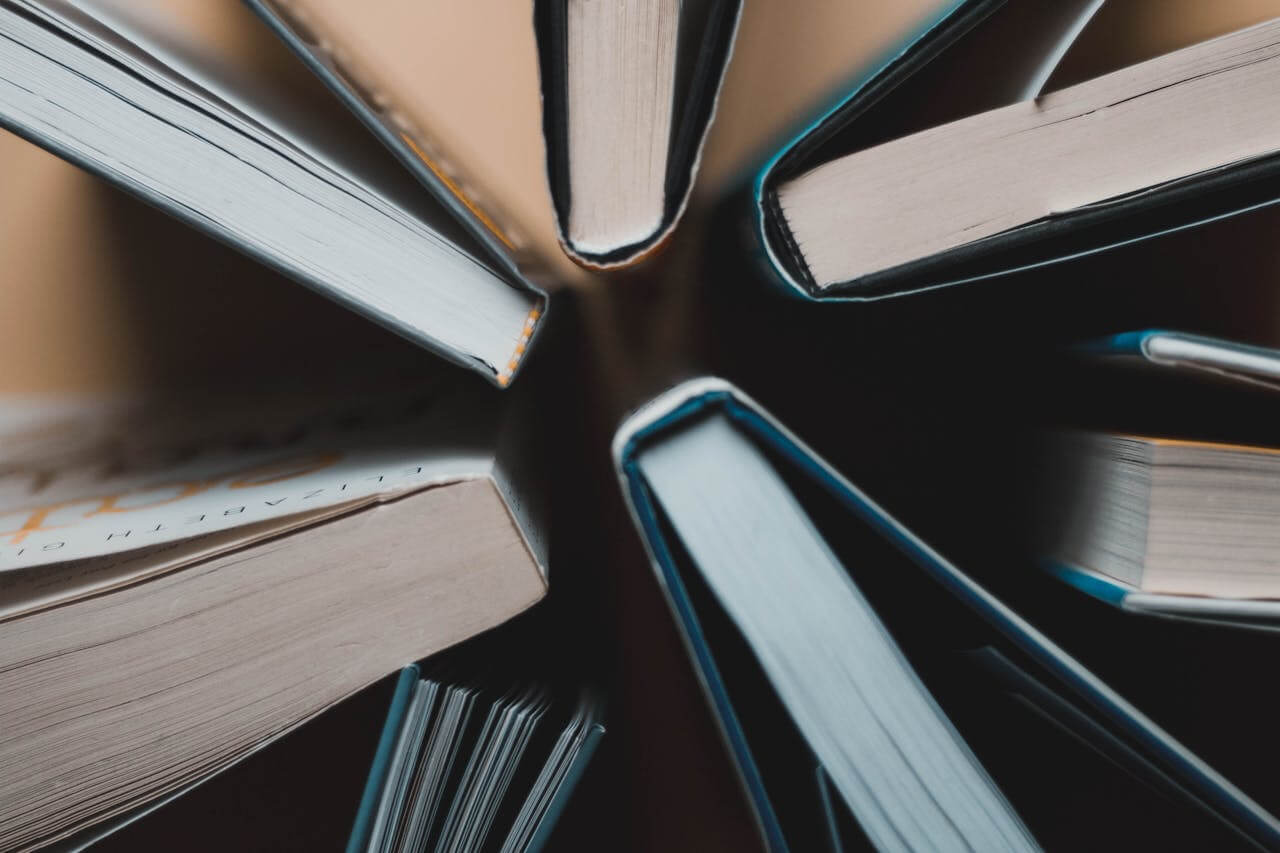 Paperback vs Hardcover: Understanding Your Book Printing Options